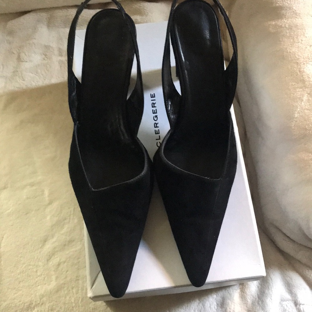 Sling back suede shoes